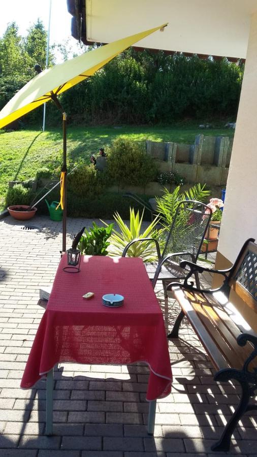 Ferienwohnung Haus Finkbeiner كنيبيس المظهر الخارجي الصورة